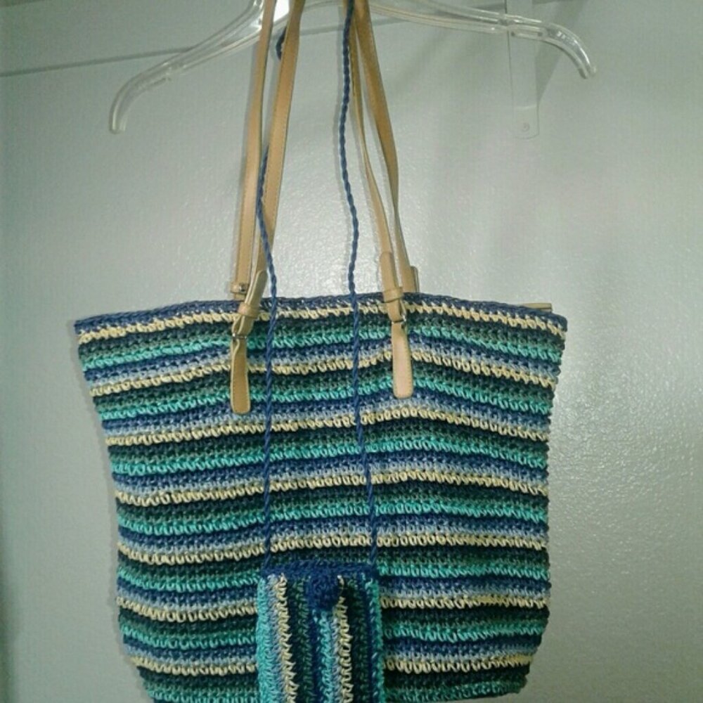 Tote Style Bag with mini bag -in Multi Shades of Blue- NEW - Picture 1 of 9